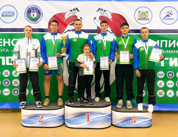 Гиревики Сургутского района завоевали медали на чемпионате Югры Гиревики Сургутского района завоевали медали на чемпионате Югры