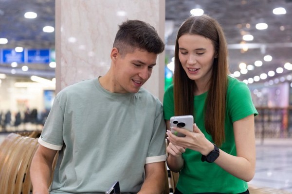 Жители Югры стали поддерживать любимых блогеров деньгами в 3 раза активнее