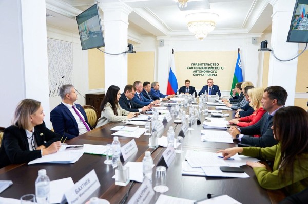 Завершился визит в Югру сенаторов Совета Федерации РФ в рамках подготовки Дней Югры Завершился визит в Югру сенаторов Совета Федерации РФ в рамках подготовки Дней Югры