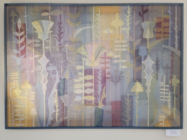 В Сургуте работает выставка Центра искусств для одаренных детей Севера