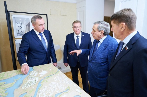 В Югре работает делегация сенаторов по вопросам проведения Дней Югры в Федеральном Собрании РФ В Югре работает делегация сенаторов по вопросам проведения Дней Югры в Федеральном Собрании РФ