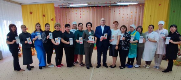 В Сургутском районе полицейские повышают правовую грамотность населения и предупреждают о мошенничестве