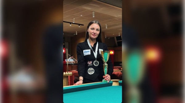 Сургутянка завоевала серебро на международном турнире по бильярду в Москве Сургутянка завоевала серебро на международном турнире по бильярду в Москве