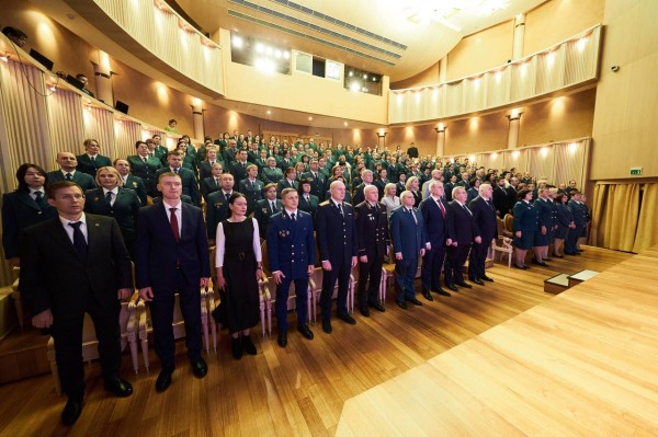 В Ханты-Мансийске вручили награды сотрудникам налоговых инспекций