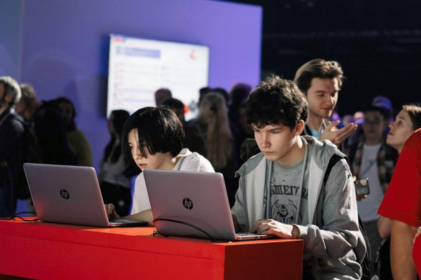 В Сургутском Госуниверситете заработал бесплатный беспроводной интернет В Сургутском Госуниверситете заработал бесплатный беспроводной интернет