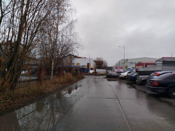 «Мы остаемся в тупике»: в Сургуте станция скорой помощи ставит забор, который перекроет доступ к ветеринарным учреждениям на улице Профсоюзов «Мы остаемся в тупике»: в Сургуте станция скорой помощи ставит забор, который перекроет доступ к ветеринарным учреждениям на улице Профсоюзов