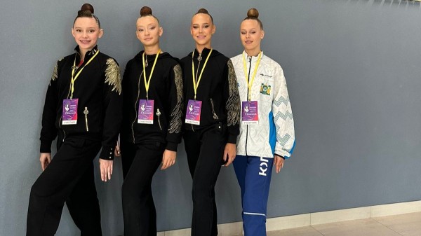 Сургутские гимнастки успешно выступили на всероссийских соревнованиях в Екатеринбурге Сургутские гимнастки успешно выступили на всероссийских соревнованиях в Екатеринбурге