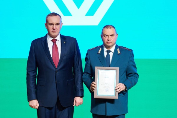 В Ханты-Мансийске вручили награды сотрудникам налоговых инспекций