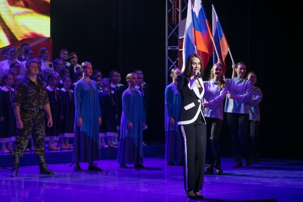 Сургут широко отметил День народного единства Сургут широко отметил День народного единства