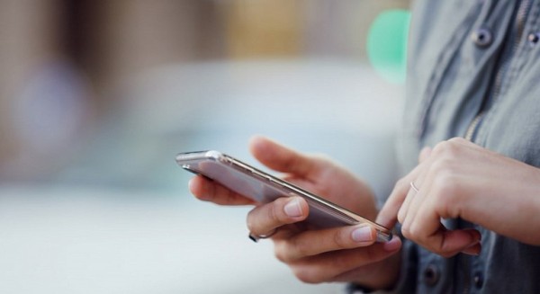 Т2 запускает бесплатную безлимитную связь для абонентов, переходящих со своим номером от другого оператора Т2 запускает бесплатную безлимитную связь для абонентов, переходящих со своим номером от другого оператора