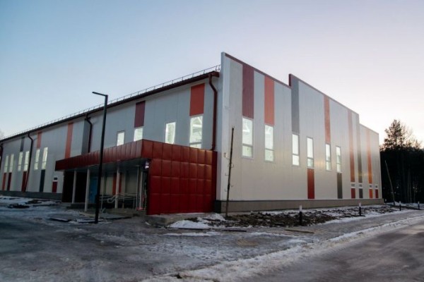 В Сургуте к Новому году откроют три новых спорткомплекса В Сургуте к Новому году откроют три новых спорткомплекса