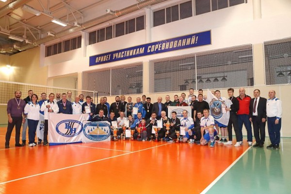 Транспортники нефтяников Югры проверили себя на прочность в спортивных состязаниях Транспортники нефтяников Югры проверили себя на прочность в спортивных состязаниях