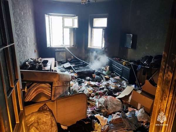 Двое детей пострадали при пожаре в квартире Нижневартовска Двое детей пострадали при пожаре в квартире Нижневартовска