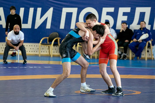 Турнир по греко‑римской борьбе в Сургуте объединил лучших спортсменов России Турнир по греко‑римской борьбе в Сургуте объединил лучших спортсменов России