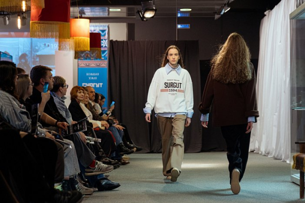 История Сургута ожила в новых этно-коллекциях местных дизайнеров История Сургута ожила в новых этно-коллекциях местных дизайнеров