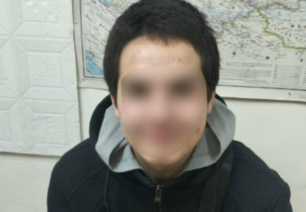 Сургутская транспортная полиция дважды вернула в семью школьника, который из Уфы убегал к друзьям в Нижневартовск Сургутская транспортная полиция дважды вернула в семью школьника, который из Уфы убегал к друзьям в Нижневартовск