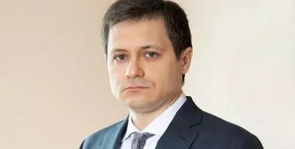 Бывший замглавы Сургута Сергей Горобченко покинул пост главы Лангепаса Бывший замглавы Сургута Сергей Горобченко покинул пост главы Лангепаса