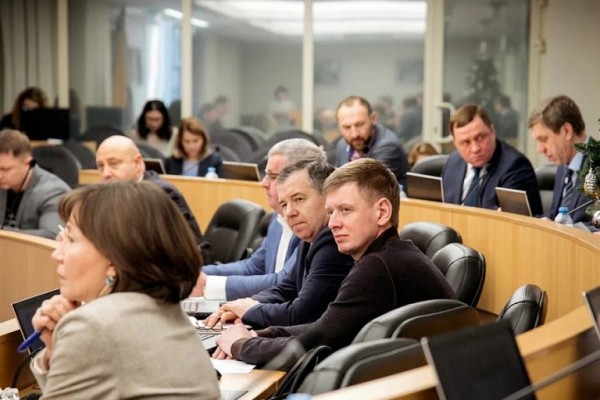 Дума Сургута отдаст свои полномочия по выбору и.о. главы Сургута губернатору