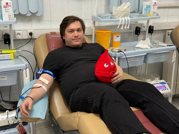 В Ханты-Мансийске появился первый донор костного мозга для умирающего ребенка В Ханты-Мансийске появился первый донор костного мозга для умирающего ребенка