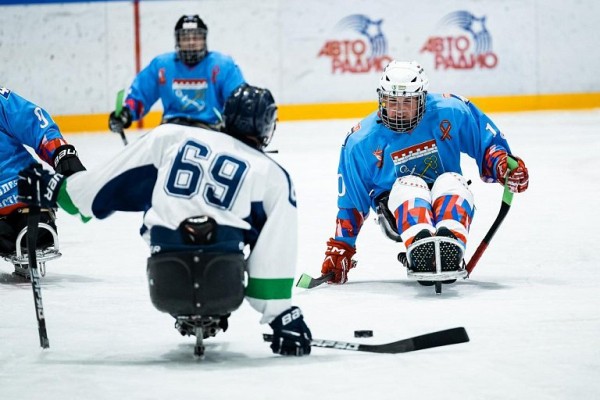 Бойцу СВО из ХМАО следж-хоккей помог адаптироваться к жизни после потери ноги Бойцу СВО из ХМАО следж-хоккей помог адаптироваться к жизни после потери ноги