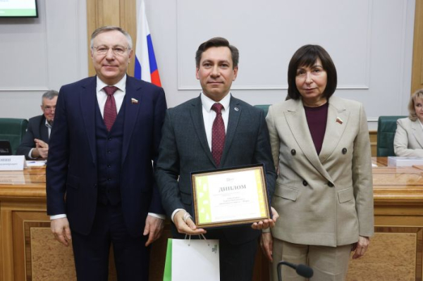 Сургут выиграл Всероссийский конкурс «Города для детей» в номинации «От сердца к сердцу» Сургут выиграл Всероссийский конкурс «Города для детей» в номинации «От сердца к сердцу»