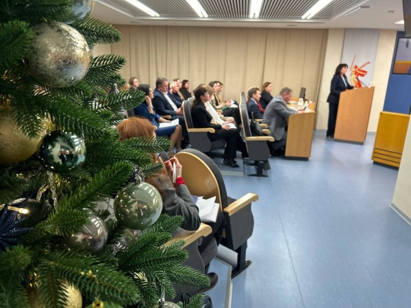 В Сургуте прошли депутатские слушания по рассмотрению городского бюджета В Сургуте прошли депутатские слушания по рассмотрению городского бюджета