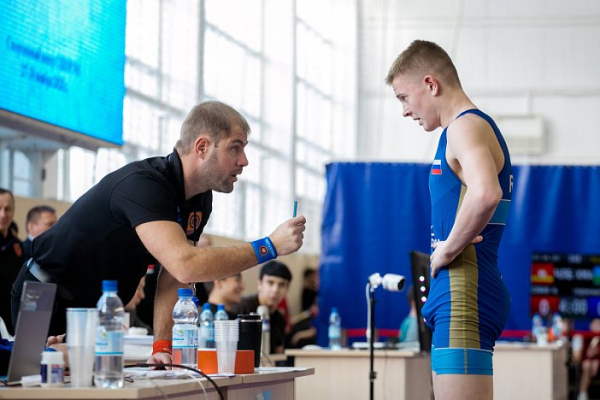 Турнир по греко‑римской борьбе в Сургуте объединил лучших спортсменов России Турнир по греко‑римской борьбе в Сургуте объединил лучших спортсменов России