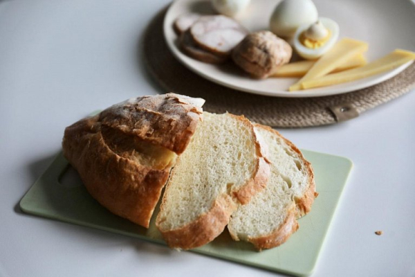 В ХМАО закрыли две пекарни за привлечение к работе мигрантов из Таджикистана В ХМАО закрыли две пекарни за привлечение к работе мигрантов из Таджикистана