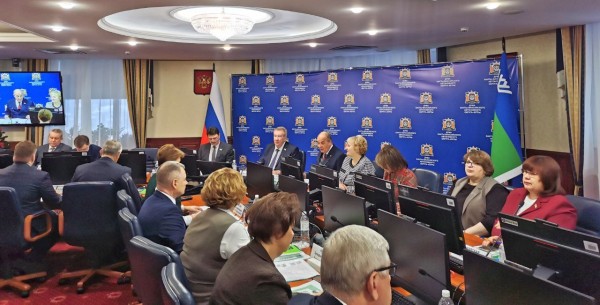 Оборот малого и среднего бизнеса Югры по итогам 2025 года превысит 683 миллиарда рублей Оборот малого и среднего бизнеса Югры по итогам 2025 года превысит 683 миллиарда рублей