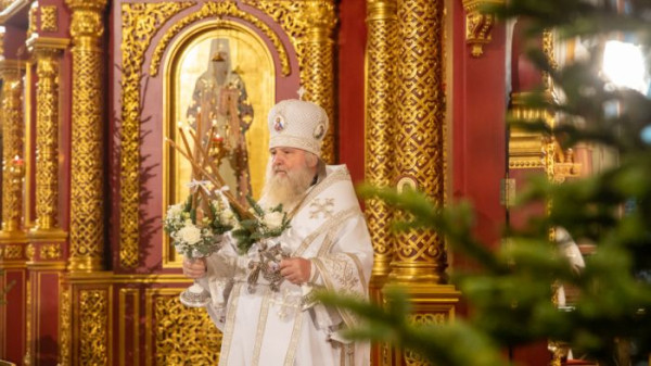 Храмы Сургута опубликовали расписание рождественских богослужений Храмы Сургута опубликовали расписание рождественских богослужений