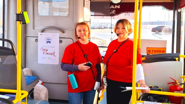 Литературный экспресс: &laquo;Читающий автобус&raquo; с рассказами Аркадия Аверченко выйдет на маршрут в Сургуте