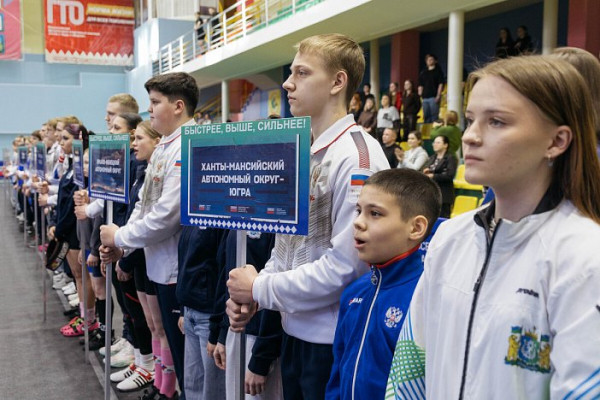 Лучшие тяжелоатлеты России померились силой в Сургутском районе Лучшие тяжелоатлеты России померились силой в Сургутском районе