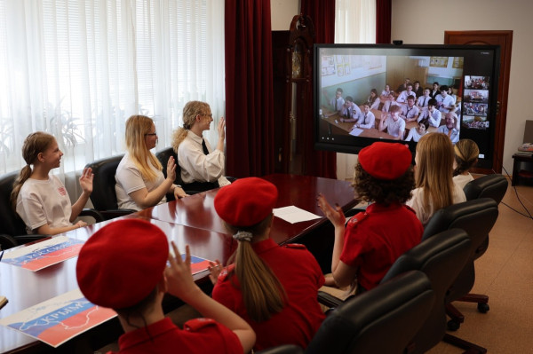 &laquo;Вместе навсегда!&raquo;. В России отмечают 12-летие воссоединения с Крымом