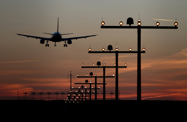 Минтранс сообщает о сроках вывоза россиян с Ближнего Востока