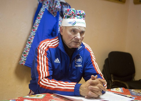 Ветераны лыжного спорта 2023-й год начали с соревнований в -39