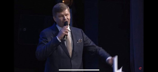 Сургутяне в числе лучших спортсменов, тренеров и команд Югры Сургутяне в числе лучших спортсменов, тренеров и команд Югры