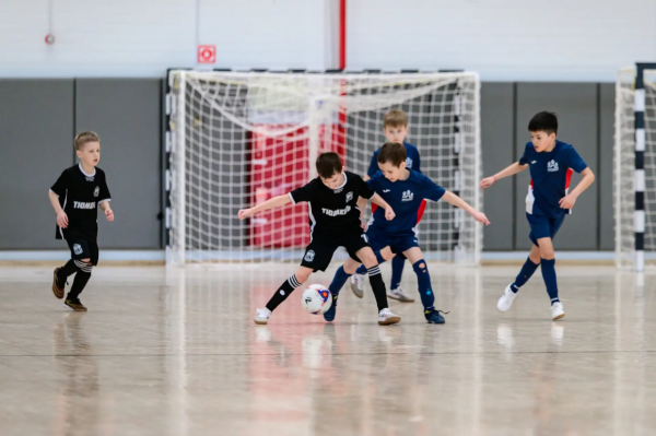 Югорские школьники сыграли в мини-футбол на призы Следственного комитета России Югорские школьники сыграли в мини-футбол на призы Следственного комитета России