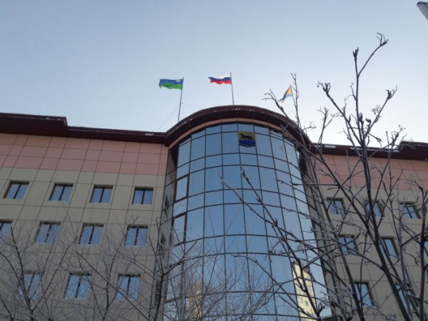 ​Без пешеходного перехода и света: в Думе Сургута обсудили опасную ситуацию в ПСОК №8