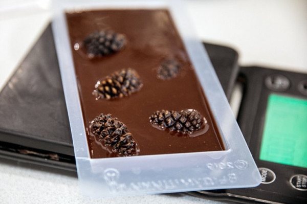 Власти ХМАО направят 1,6 млрд рублей на поддержку местных производителей еды