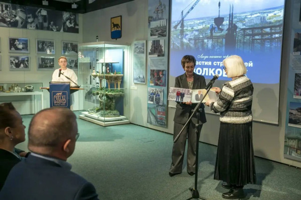 В Сургутском краеведческом музее прошла встреча в рамках проекта «Люди нашего города», посвящённая выдающейся строительной династии Волковых В Сургутском краеведческом музее прошла встреча в рамках проекта «Люди нашего города», посвящённая выдающейся строительной династии Волковых