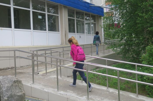 ​Поликлиника №3 в Сургуте сменила адрес на время ремонта