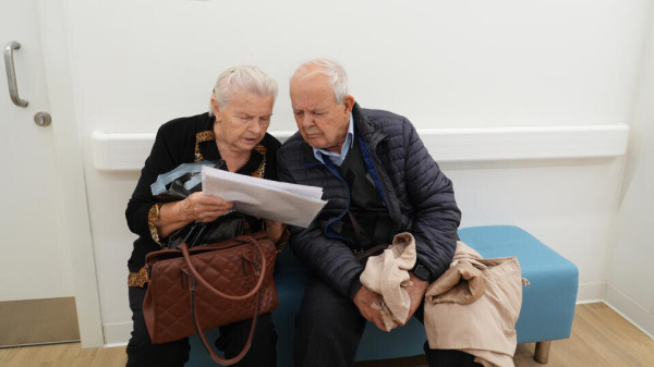 Пенсионеры России получат выплаты раньше срока в марте Пенсионеры России получат выплаты раньше срока в марте