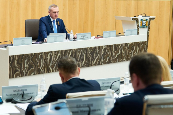 Правительство Югры заключит соглашения о сотрудничестве с &laquo;Газпром нефтью&raquo; и Ространснадзором