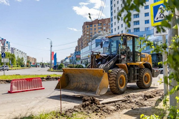 В Сургуте по нацпроекту отремонтируют четыре участка дорог В Сургуте по нацпроекту отремонтируют четыре участка дорог