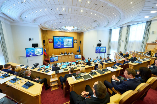 Цифры красноречивее слов: Руслан Кухарук отчитался о достижениях Югры за 2025 год