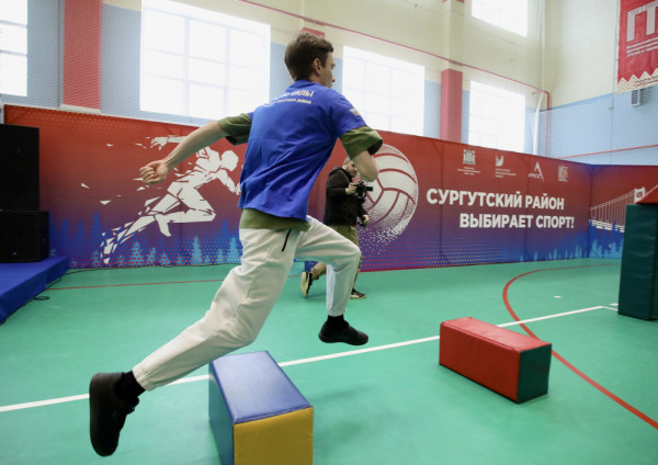 Пятнадцатый раз на старт: в Сургутском районе открыли спартакиаду муниципальных служащих