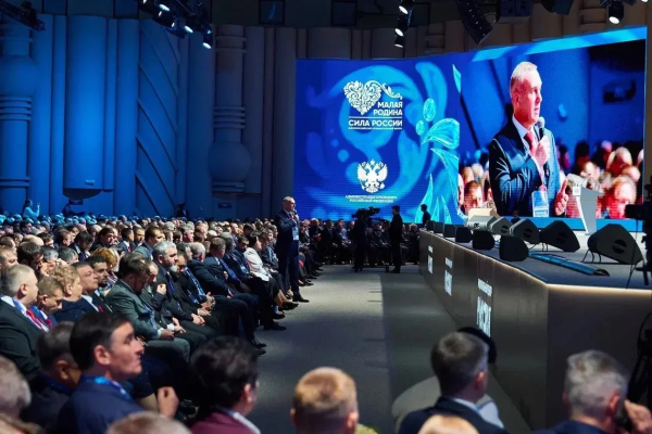 Триумф Югры: сразу три муниципальных деятеля округа получили награды в Кремле