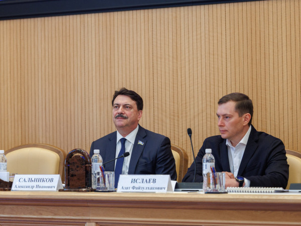 В окружном парламенте подвели итоги развития транспортного комплекса Югры в 2025 году