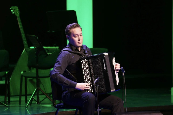 Этого события в Сургуте ждут целый год и вот, свершилось &ndash; состоялось открытие Молодежного фестиваля &laquo;Зеленый шум&raquo;