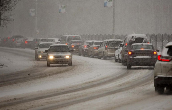 На Сургут надвигается снежная метель 